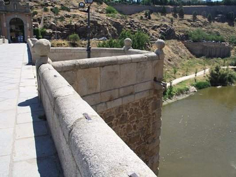 Puente fortificado de Alcántara
