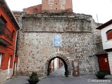 Torre y puerta de San Miguel