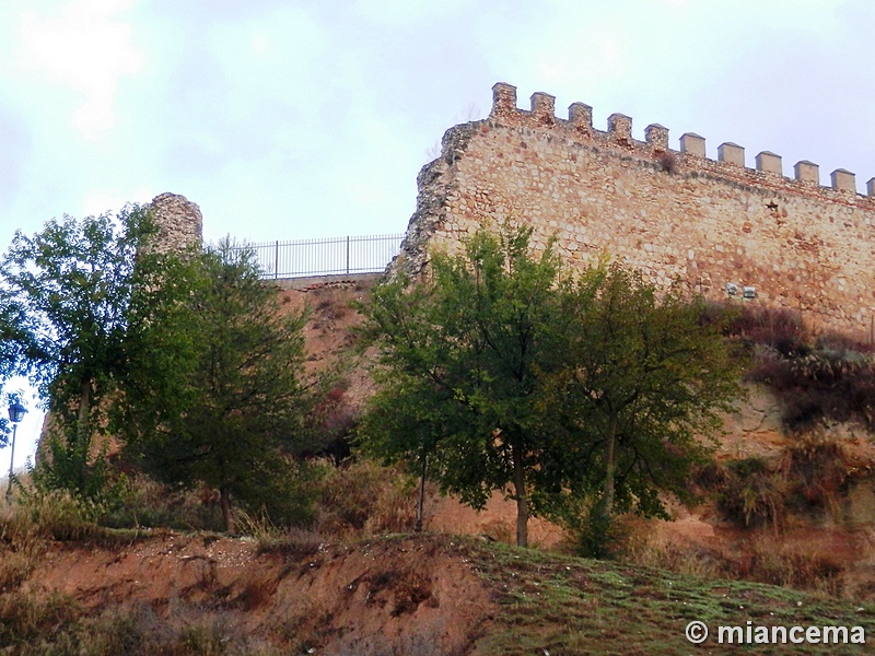 Muralla urbana de Escalona