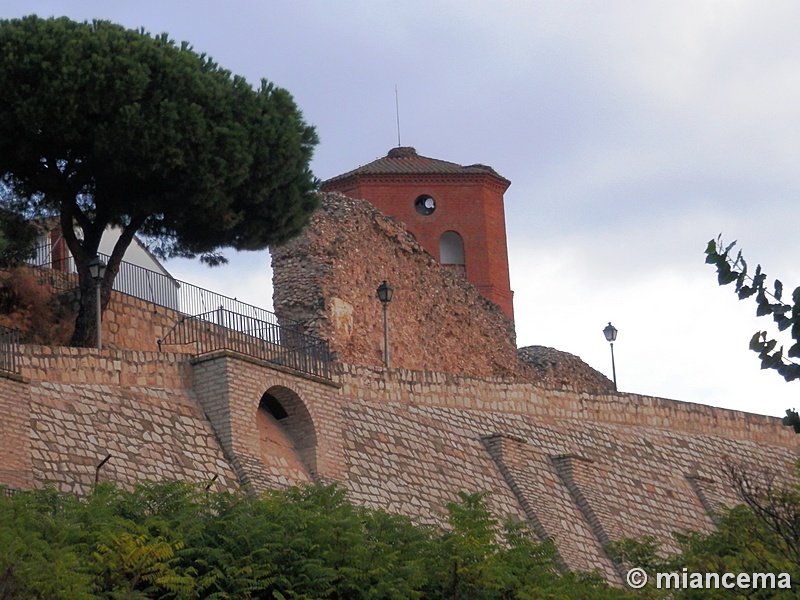 Muralla urbana de Escalona