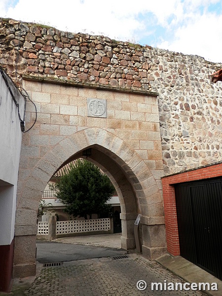 Muralla urbana de Escalona