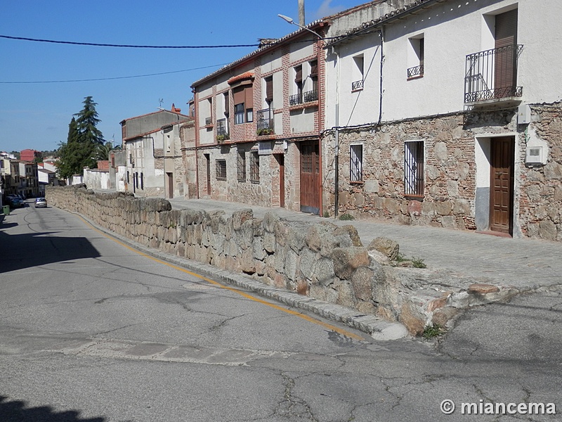 Muralla urbana de Oropesa