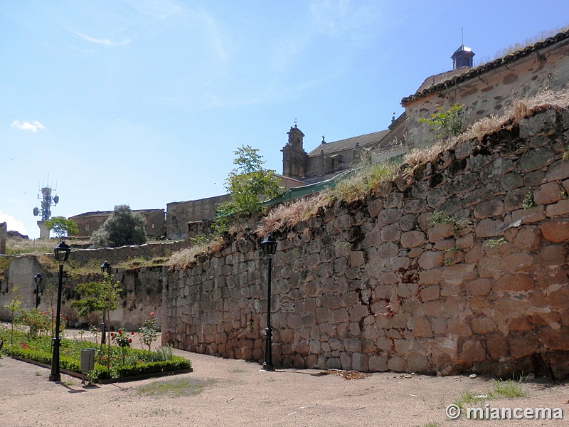 Muralla urbana de Oropesa