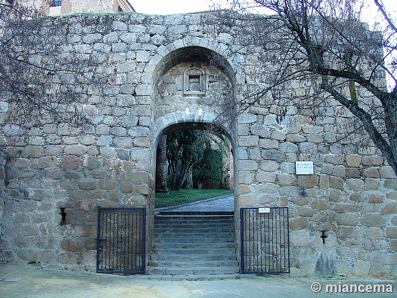 Muralla urbana de Oropesa