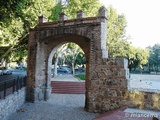 Puerta de Sevilla