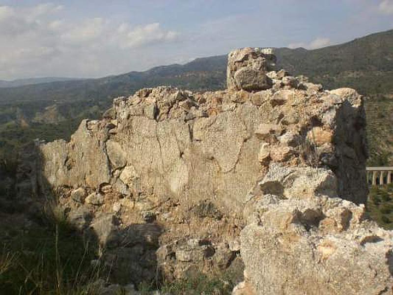 Castillo de Domeño