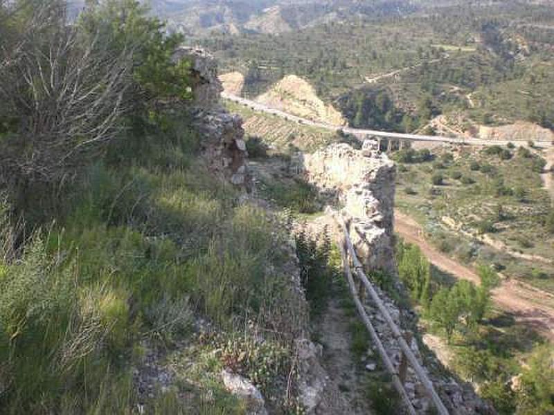 Castillo de Domeño