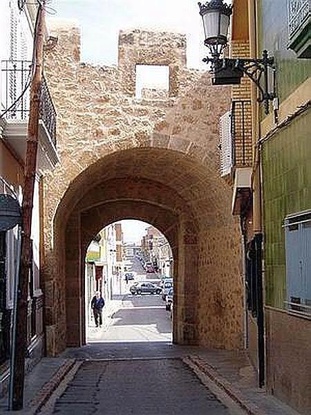 Torre puerta de Bétera