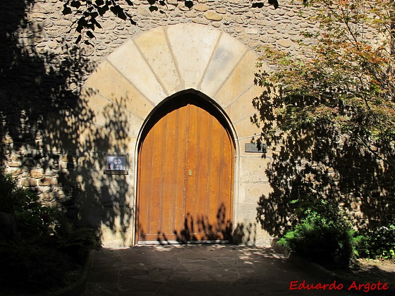 Casa torre de Ariz