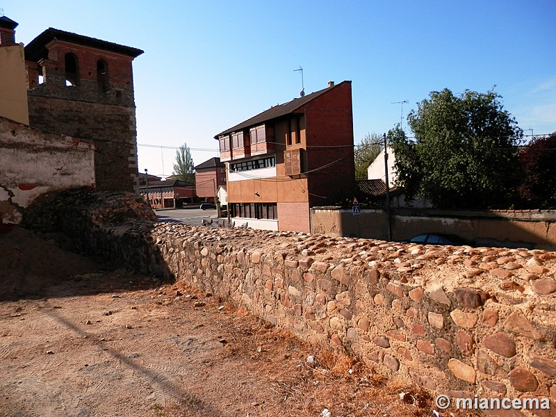 Muralla urbana de Villalpando