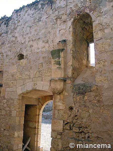 Castillo de Los Luna