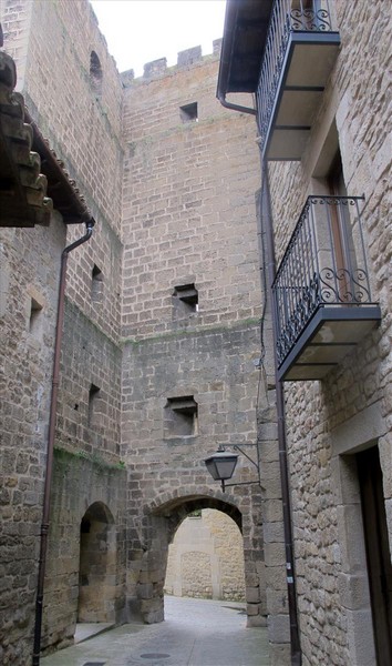 Muralla urbana de Sos del Rey Católico