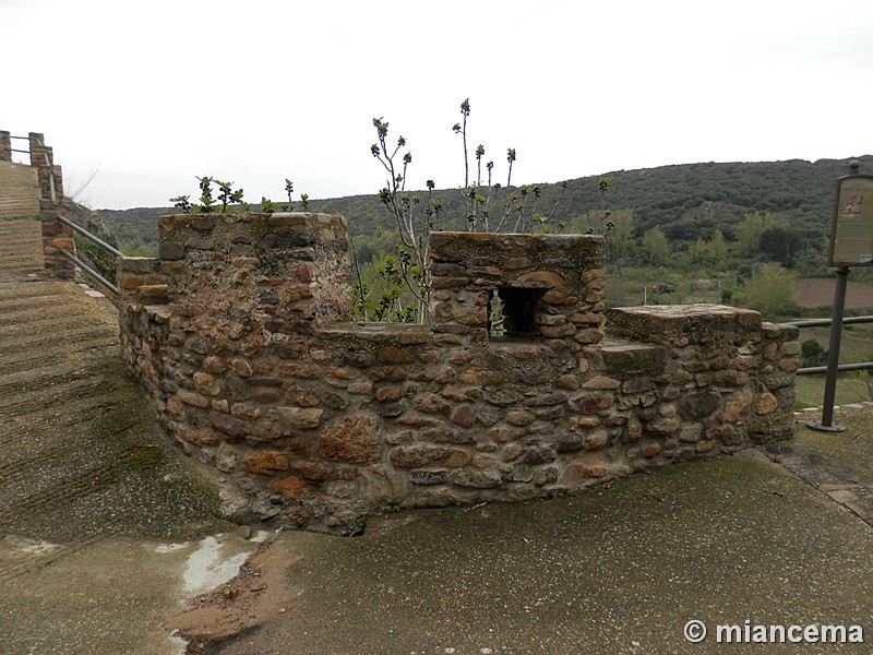 Muralla urbana de Añón de Moncayo