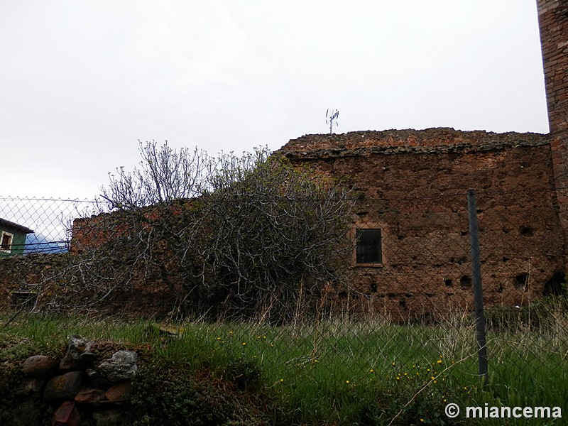 Muralla urbana de Añón de Moncayo