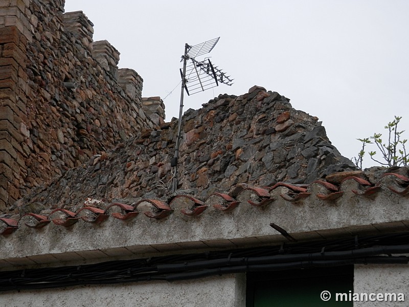 Muralla urbana de Añón de Moncayo