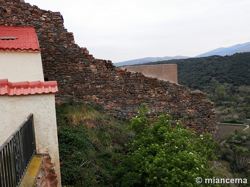 Muralla urbana de Añón de Moncayo