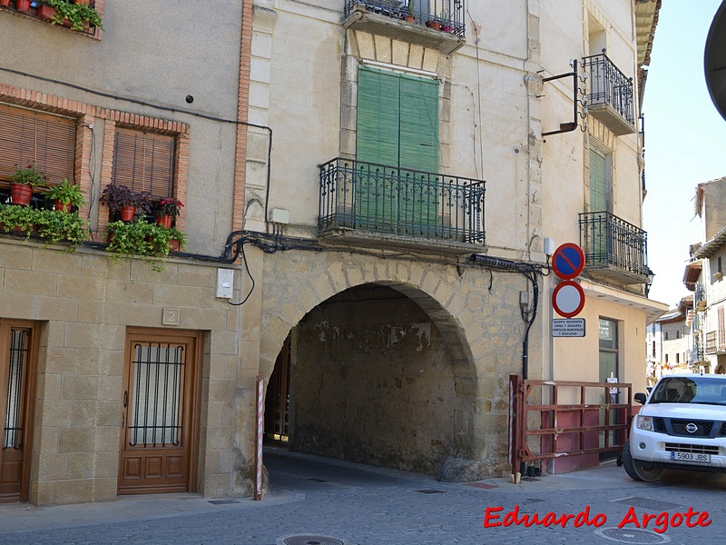 Muralla urbana de Sádaba