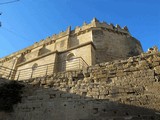 Iglesia fortificada de Santa María de la Corona