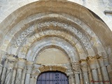 Iglesia fortificada de Santa María de la Corona