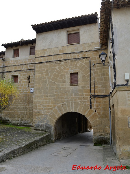 Muralla urbana de Uncastillo