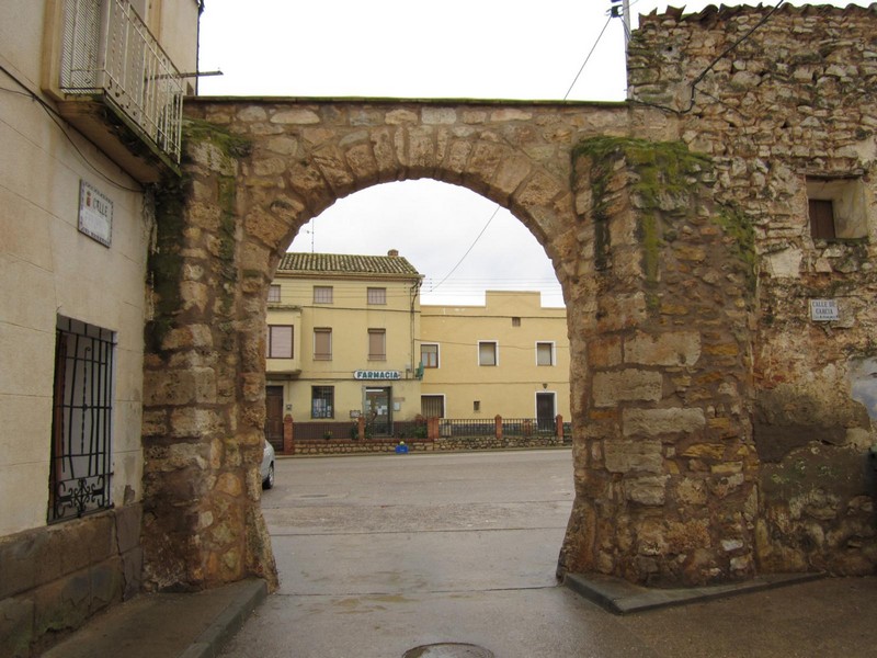 Muralla urbana de Longares