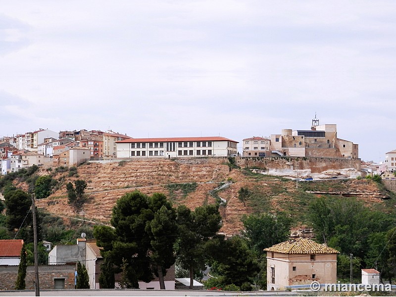 Muralla urbana de Caspe