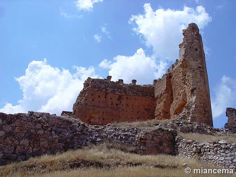 Castillo de Sisamón