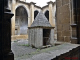 Iglesia fortificada de Santa María la Mayor