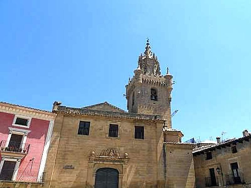 Iglesia fortificada de Santa María la Mayor