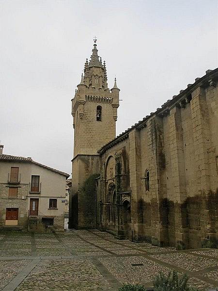 Iglesia fortificada de Santa María la Mayor
