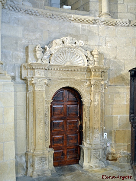 Iglesia fortificada de Santa María la Mayor